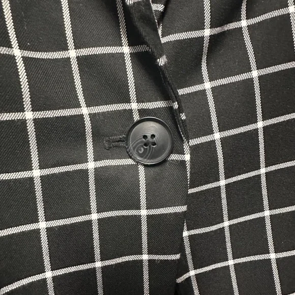 The Limited Oversized Black White Windowpane Blazer NWOT - Picture 5 of 6